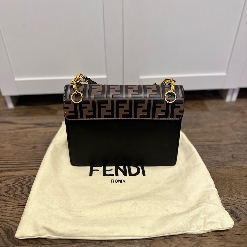 Fendi Brown and Black FF Logo Shoulder Bag with Gold Hardware - Picture 5 of 9